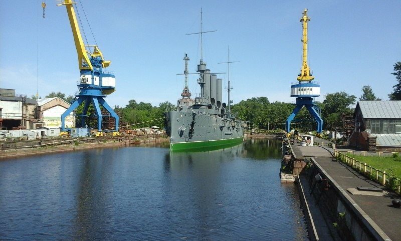 Морской завод. Судоремонтный завод Кронштадт. Док Кронштадтского морского завода. Морской завод Кронштадт. Док Кронштадта КМОЛЗ.